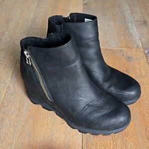 Sorel Joan of Arc boots